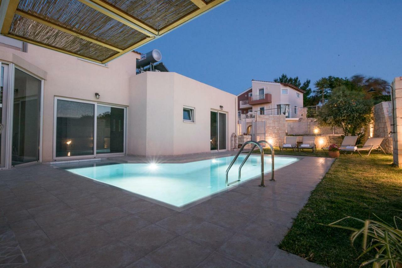 Pantanassa Villa Thalia Agia Marina Esterno foto